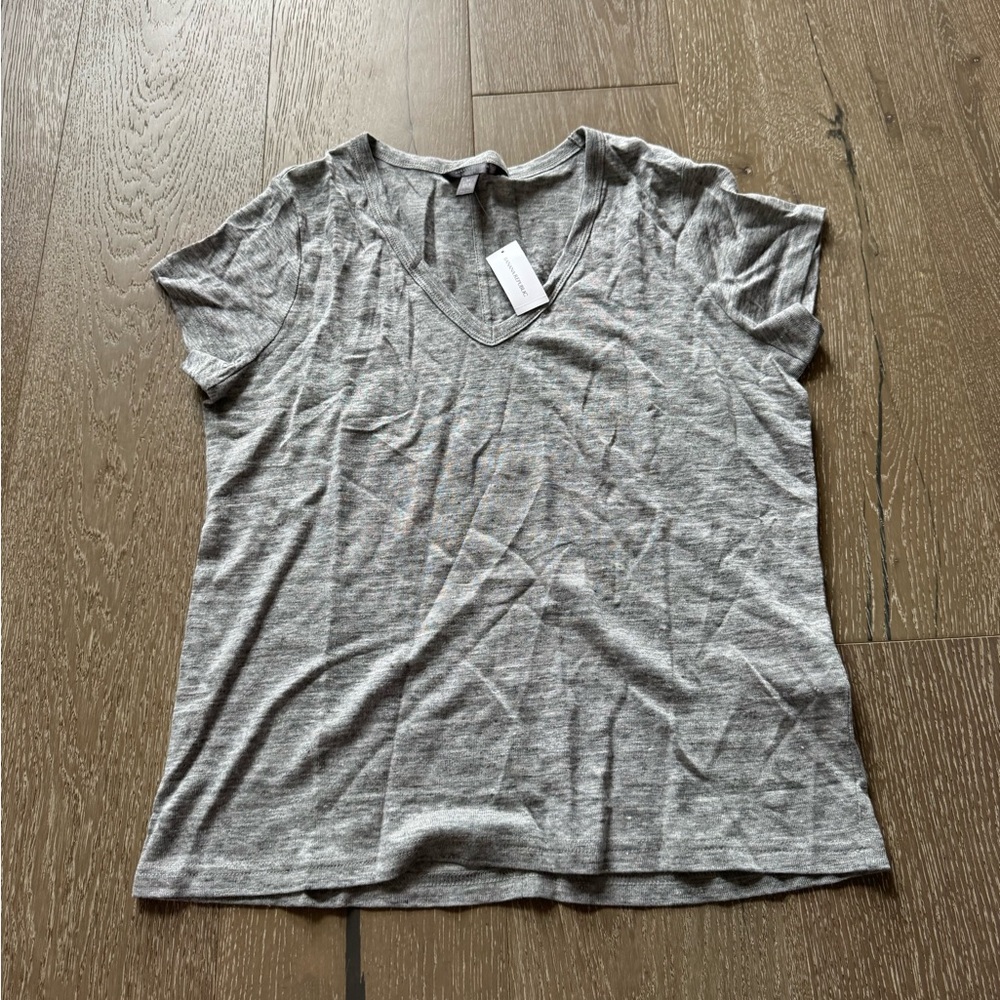 Banana Republic linen V-Neck Short Sleeve Tee - Gray